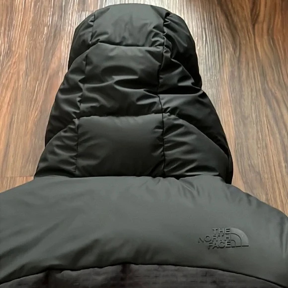 The North Face Novelty Nuptse Vest - Picture 13 of 17
